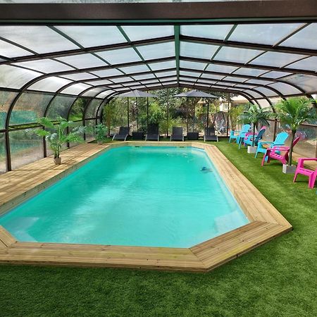 Les Chalets De Saumur, Piscine & Parc Boise, 100M Du Cadrenoir Exterior foto