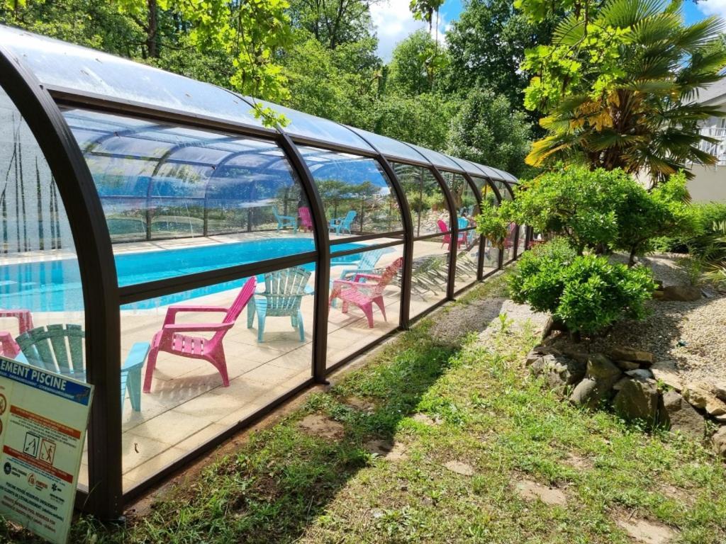 Les Chalets De Saumur, Piscine & Parc Boise, 100M Du Cadrenoir Exterior foto