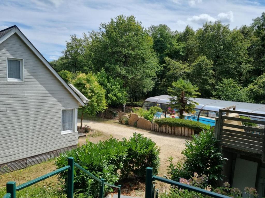 Les Chalets De Saumur, Piscine & Parc Boise, 100M Du Cadrenoir Exterior foto