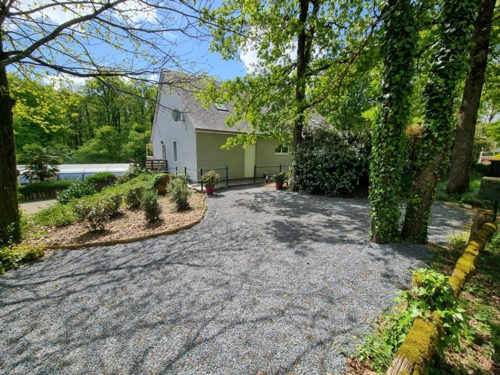 Les Chalets De Saumur, Piscine & Parc Boise, 100M Du Cadrenoir Exterior foto